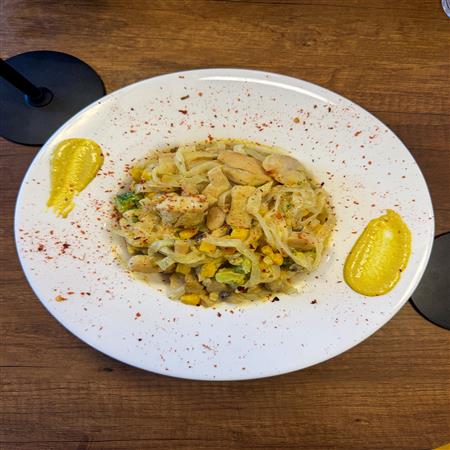 Chicken creamy mushroom FETTUCCINE