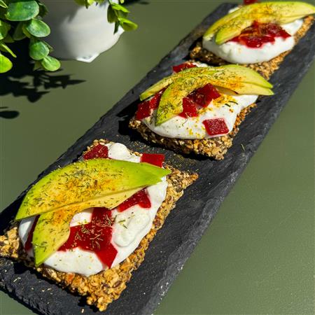 Creamy Avocado Cracker